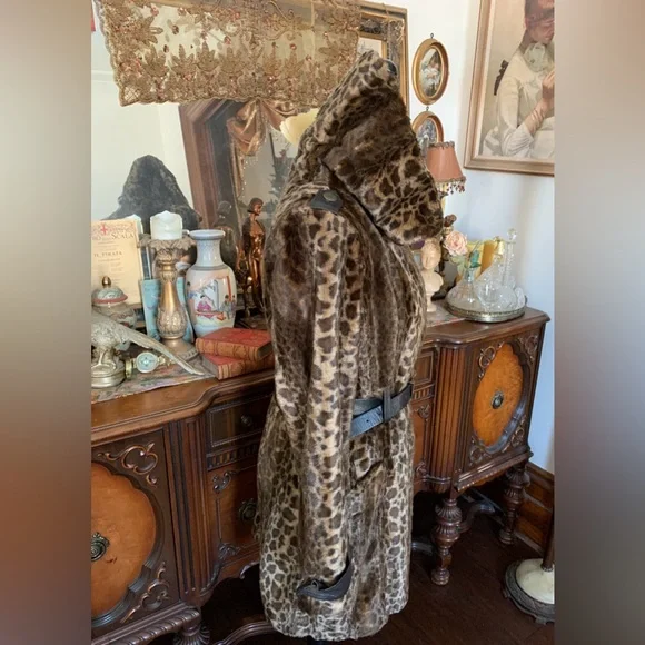 Vintage Amazing Sexy Classy Boho Soft Faux Fur Leopard Print High Collared Coat - Picture 11 of 16